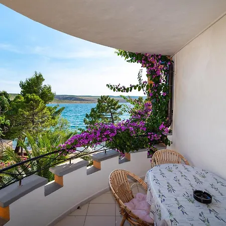 Appartement Front In With Wifi *
